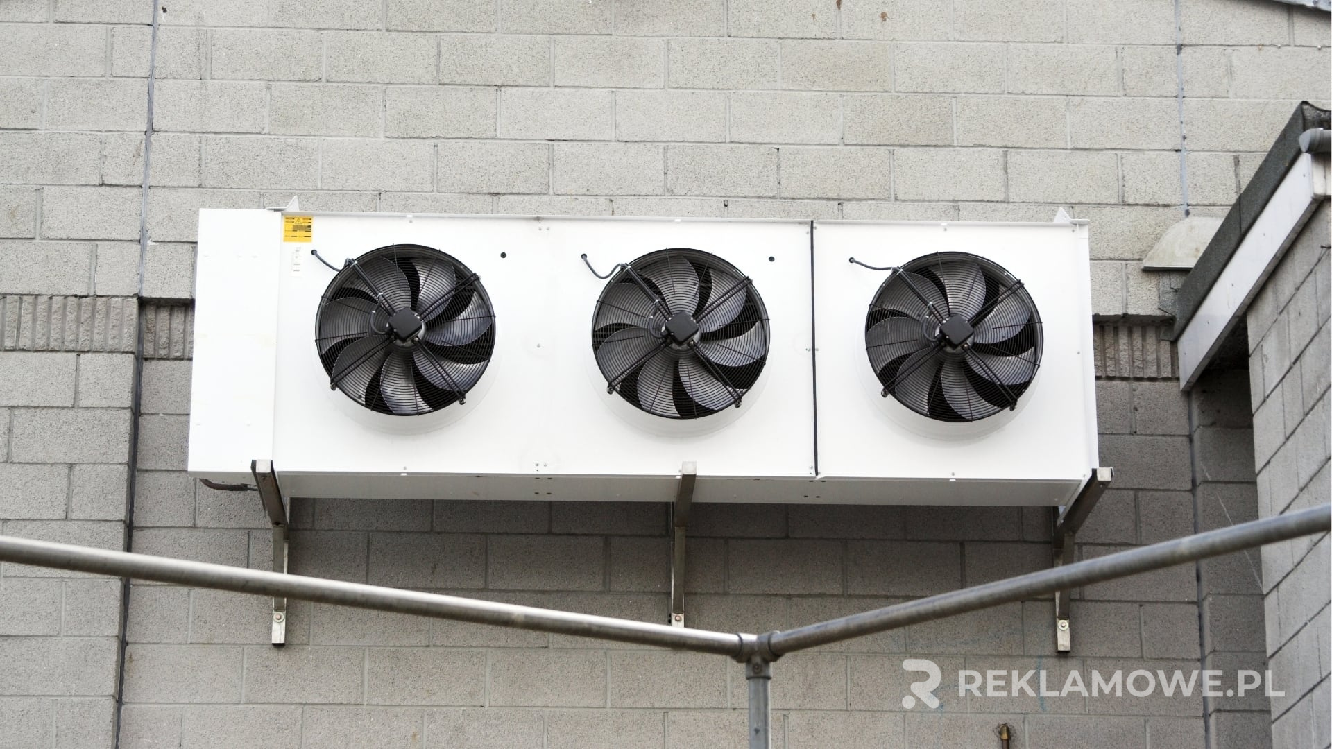 Bezpieczeństwo przemysłowego wentylatora w trakcie pracy