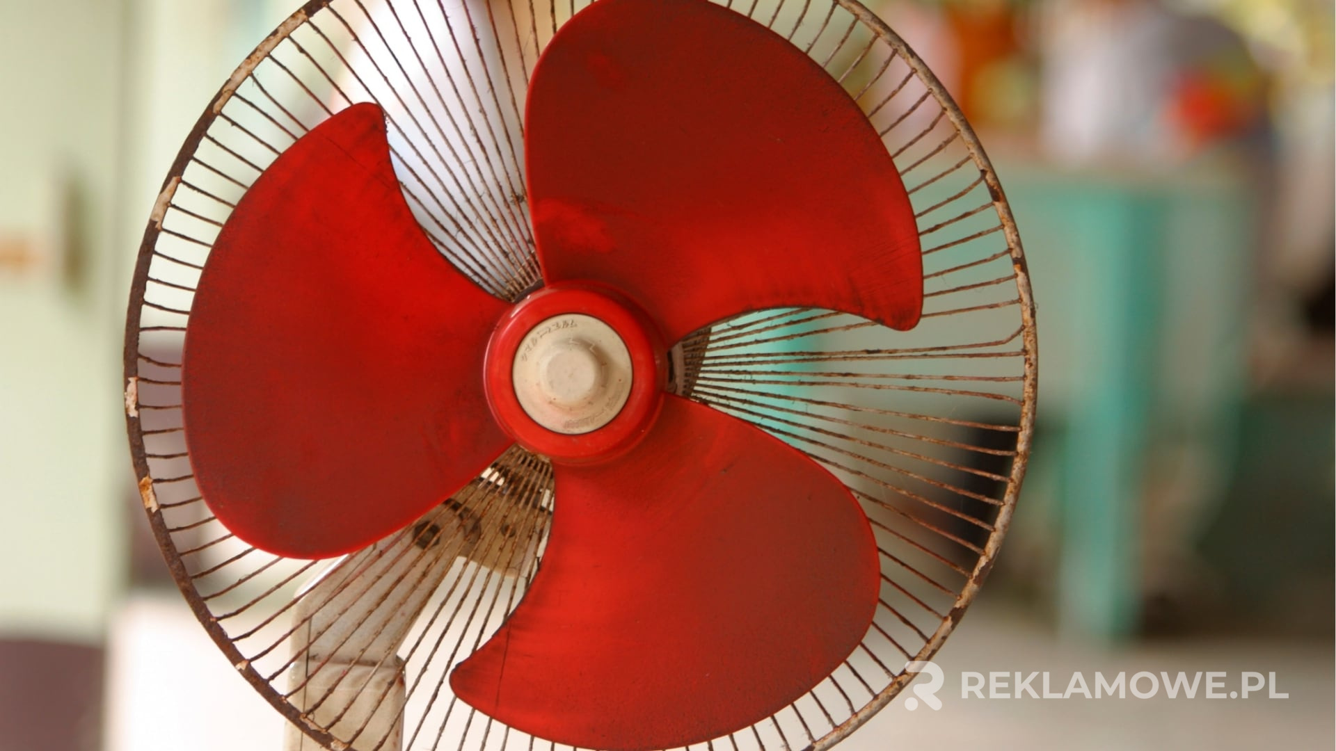 Wentylatory reklamowe w nowoczesnym projektowaniu